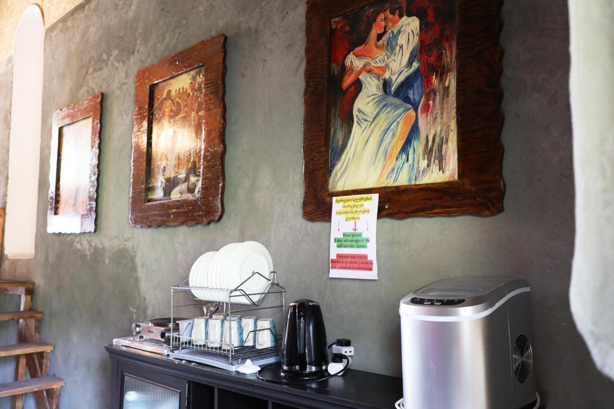 Nadia Guesthouse 메스티아 외부 사진