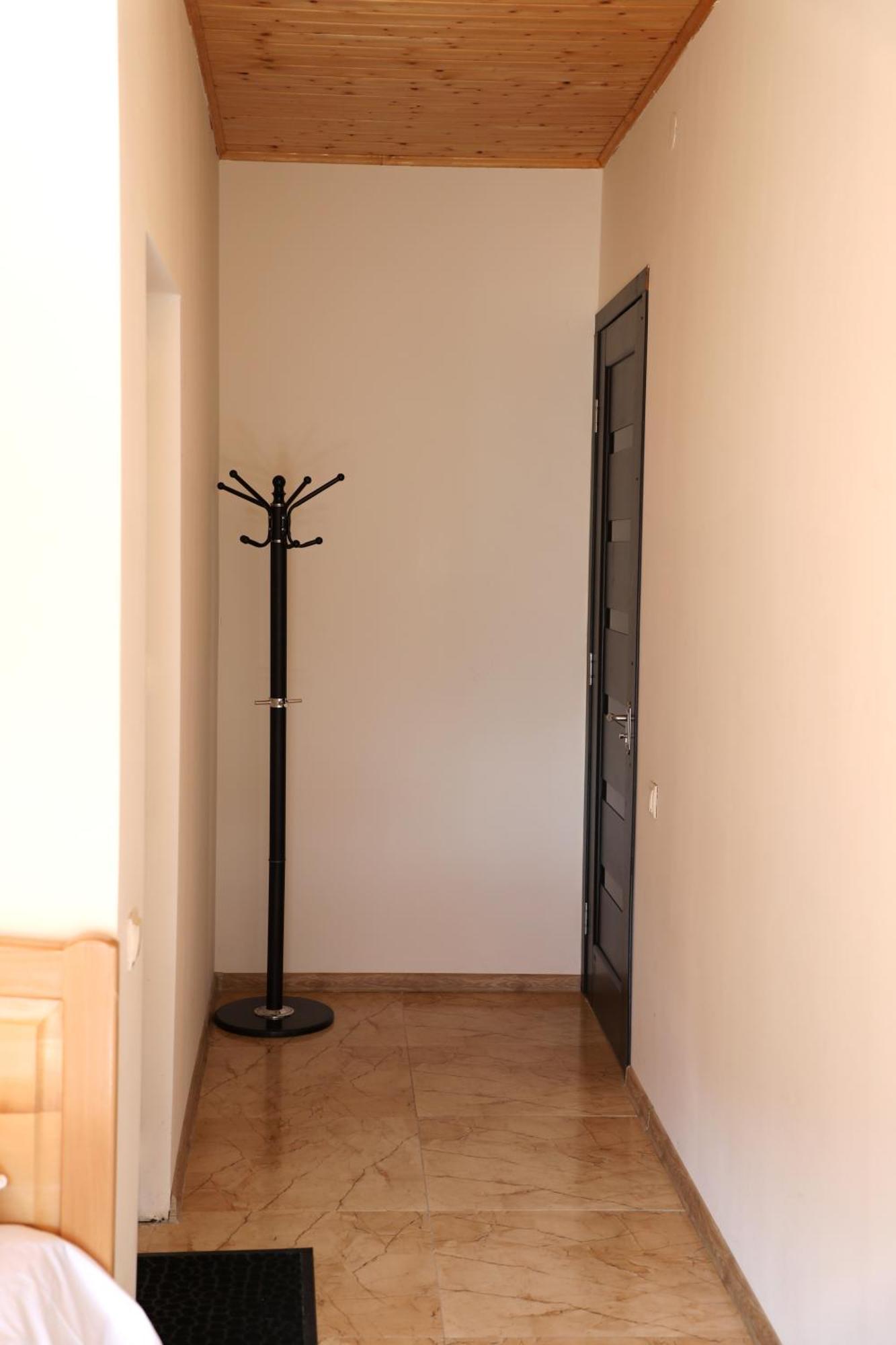 Nadia Guesthouse 메스티아 외부 사진