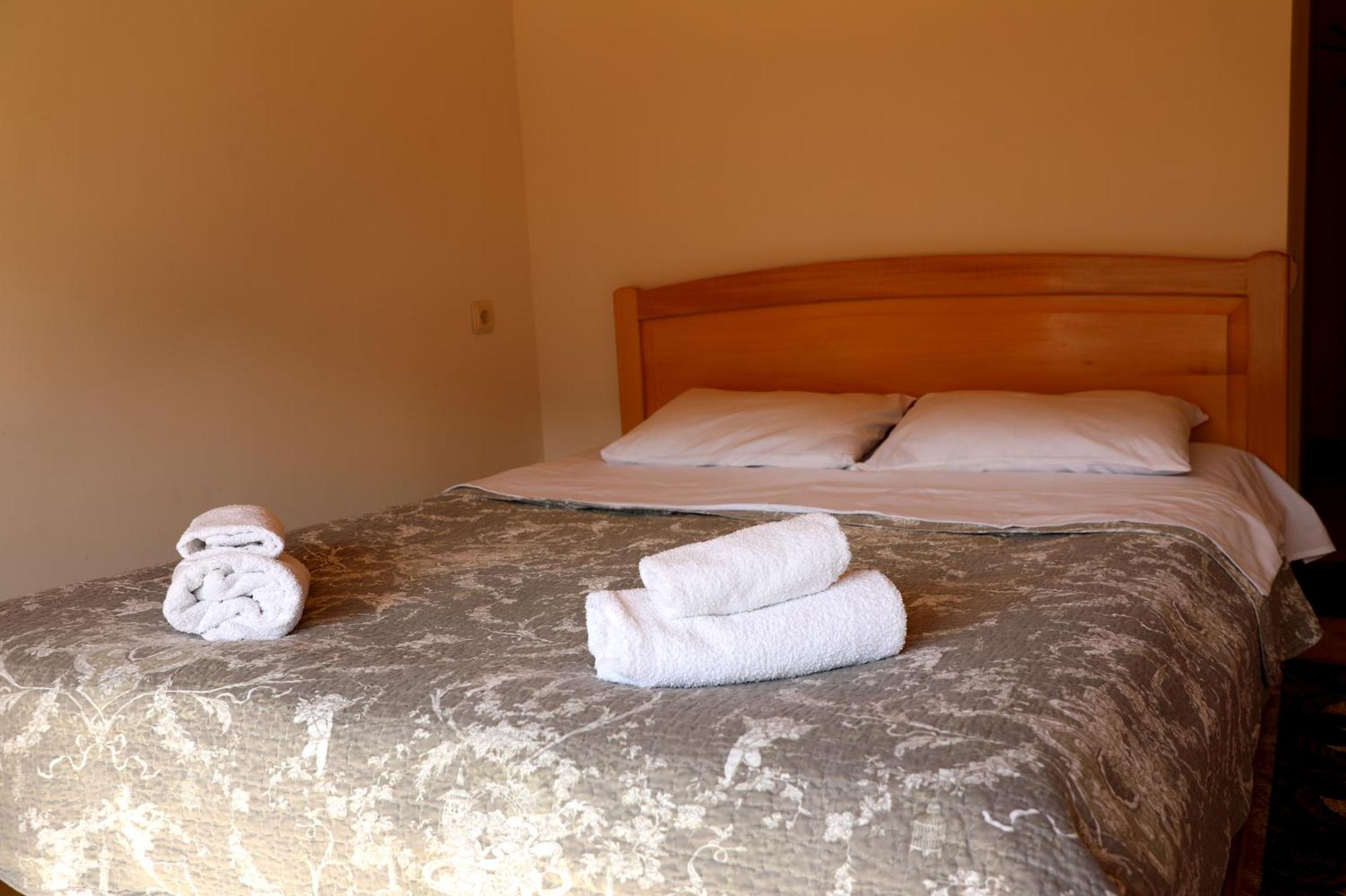 Nadia Guesthouse 메스티아 외부 사진
