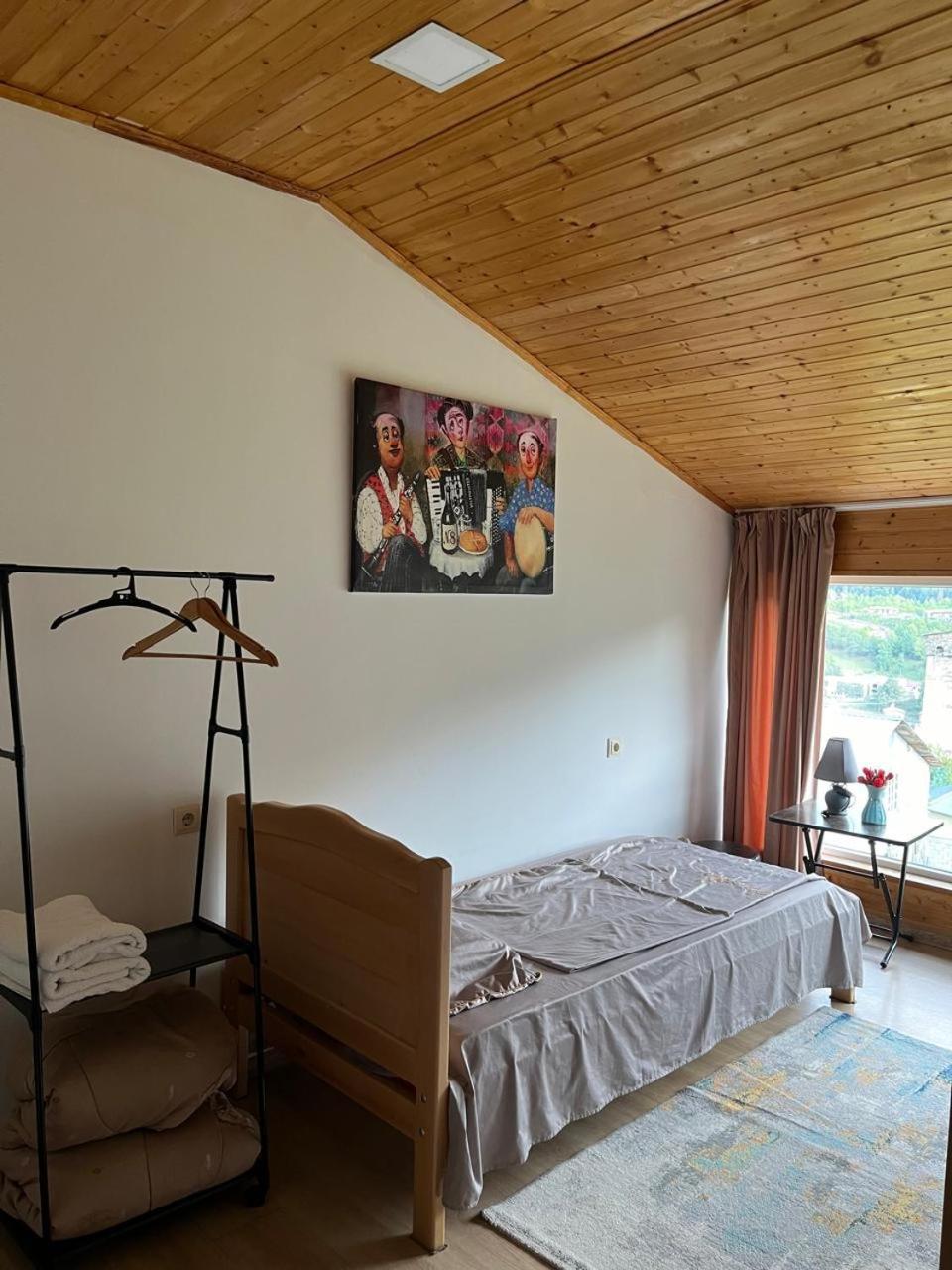 Nadia Guesthouse 메스티아 외부 사진